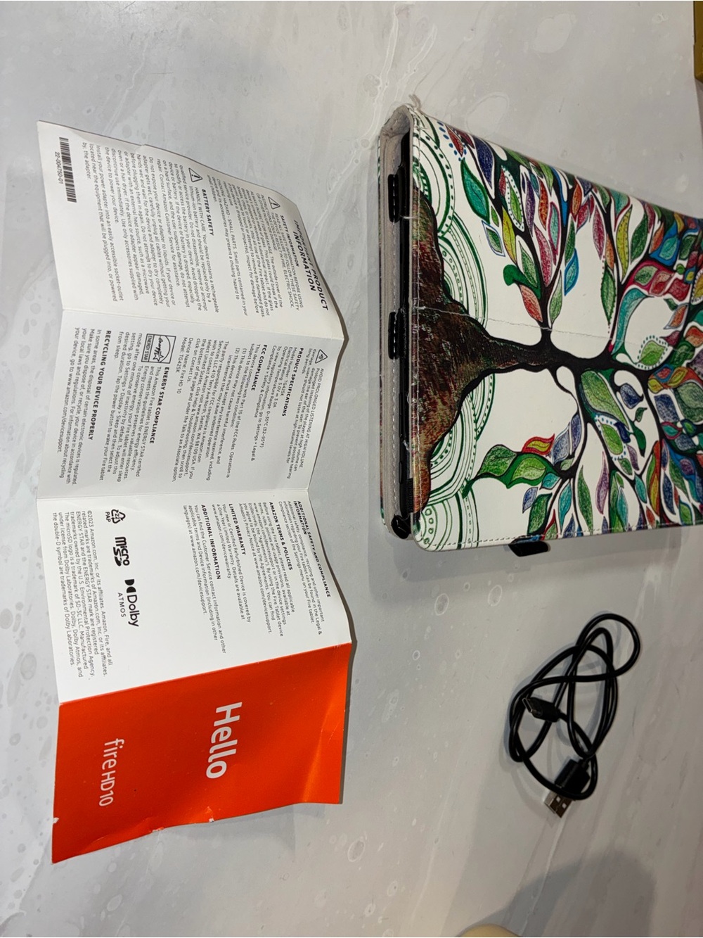 Amazon Fire HD 10 Tablet 13th edition  no scratches - Picture 5 of 6